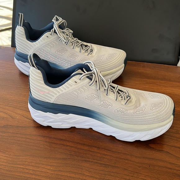 Hoka One One Bondi 6 Women’s Size 10 White Navy Pink EUC - Picture 4 of 9